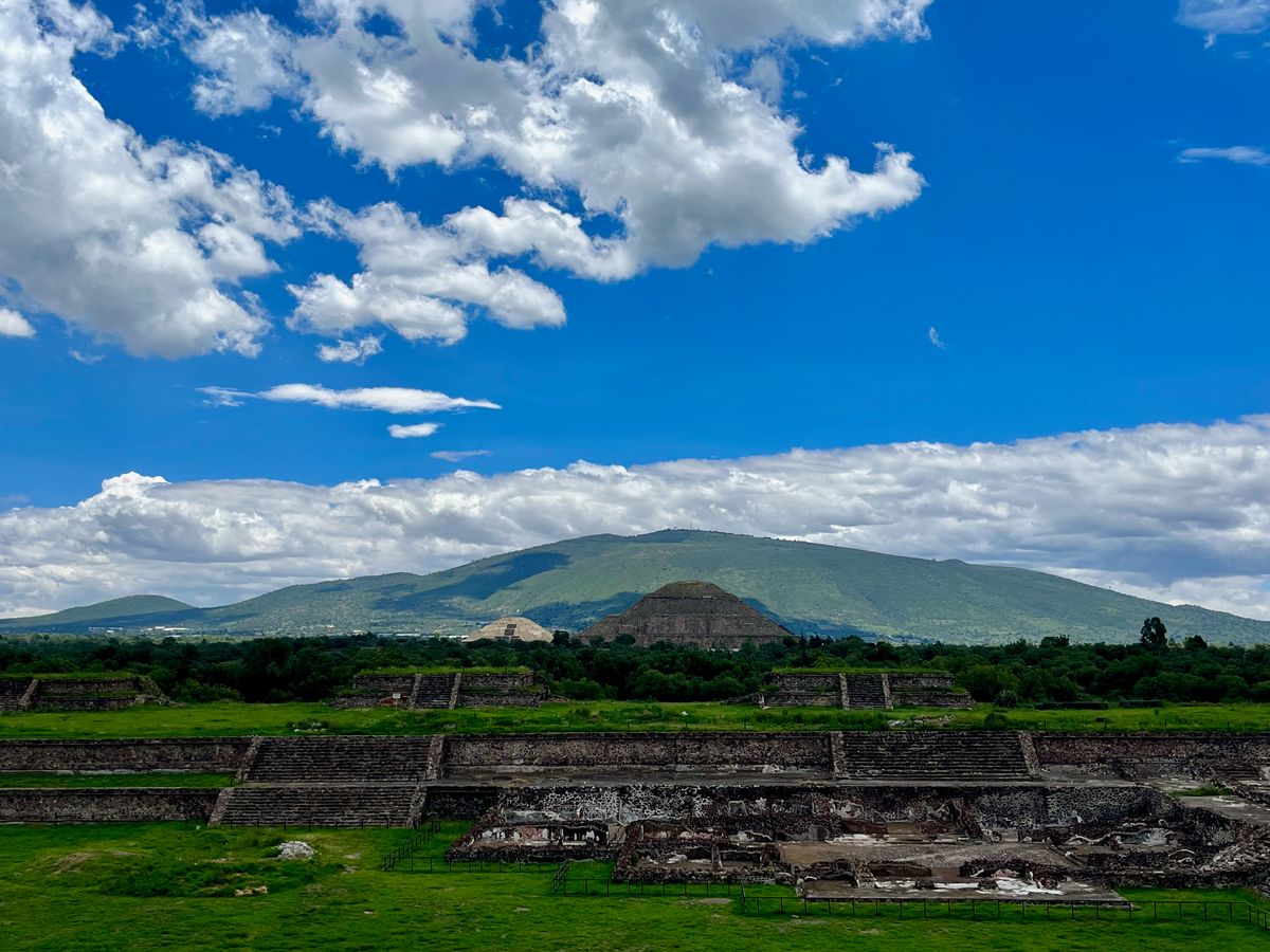 TWIF Latam 23 July - 🇲🇽 Konfío renews credit line with JP Morgan + 💸 Western Union & Ualá partner for digital transfers