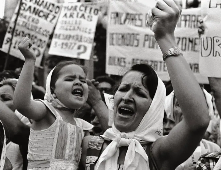 TWIF LatAm May 11 - Happy Mother’s Day!